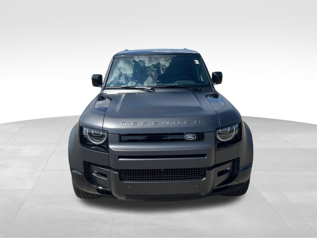 New 2026 Land Rover Defender 110 X-Dynamic SE AWD/4WD image 8