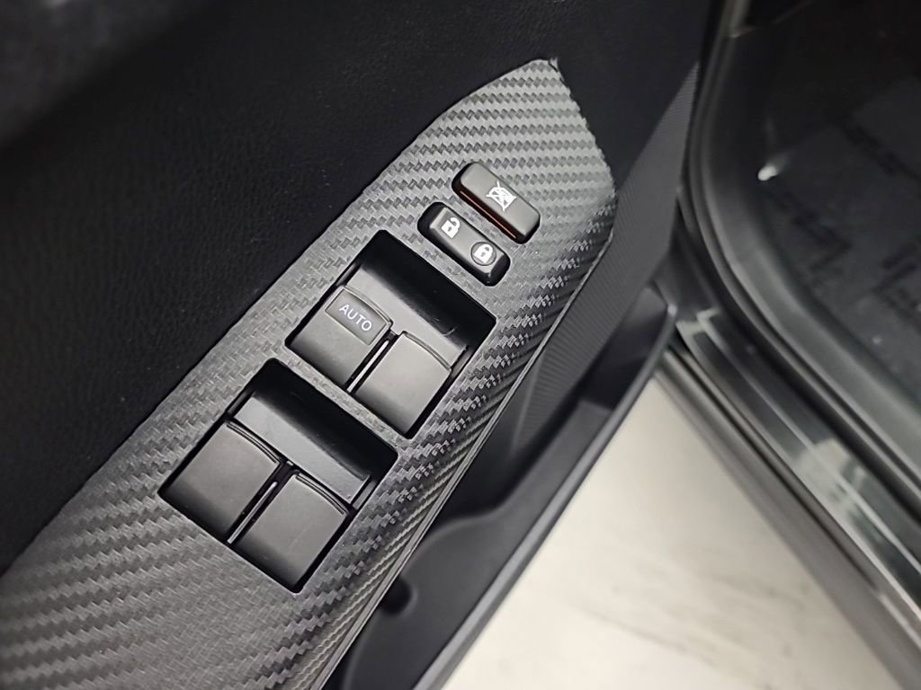 Used 2015 Toyota RAV4 XLE image 22