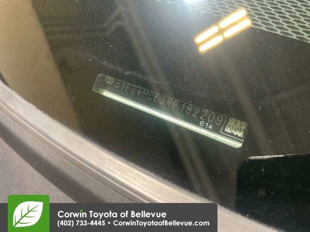 Certified 2024 Toyota Corolla SE image 31