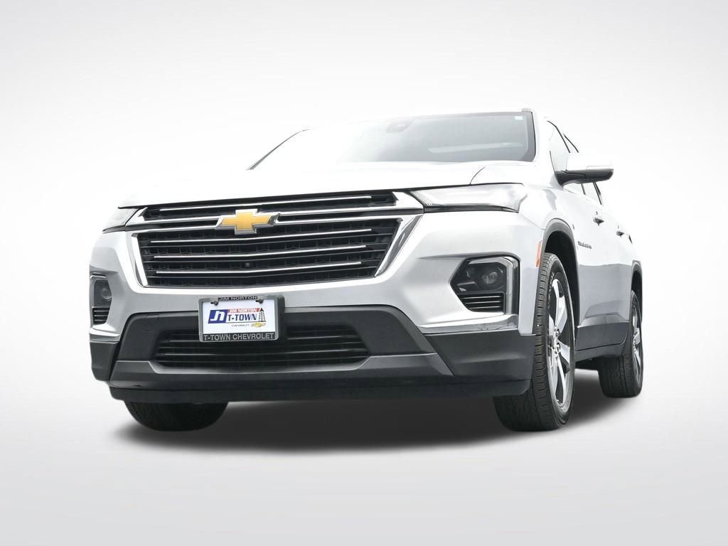 Used 2022 Chevrolet Traverse LT w/ LT Premium Package image 43