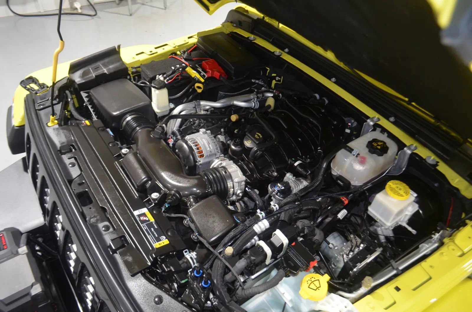 Used 2023 Jeep Gladiator Sport image 33