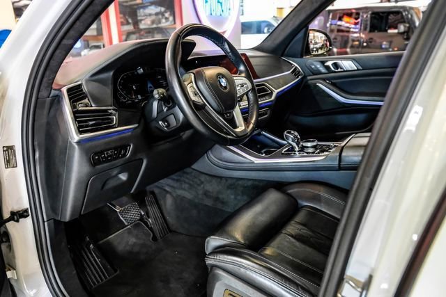 Used 2022 BMW X7 xDrive40i w/ Executive Package image 5