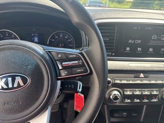 Used 2020 Kia Sportage LX FWD image 18
