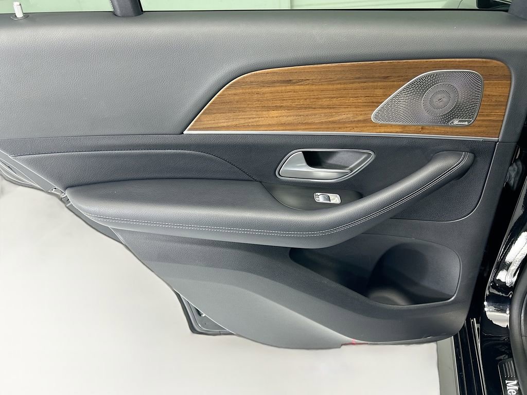 Used 2021 Mercedes-Benz GLE 450 4MATIC image 25