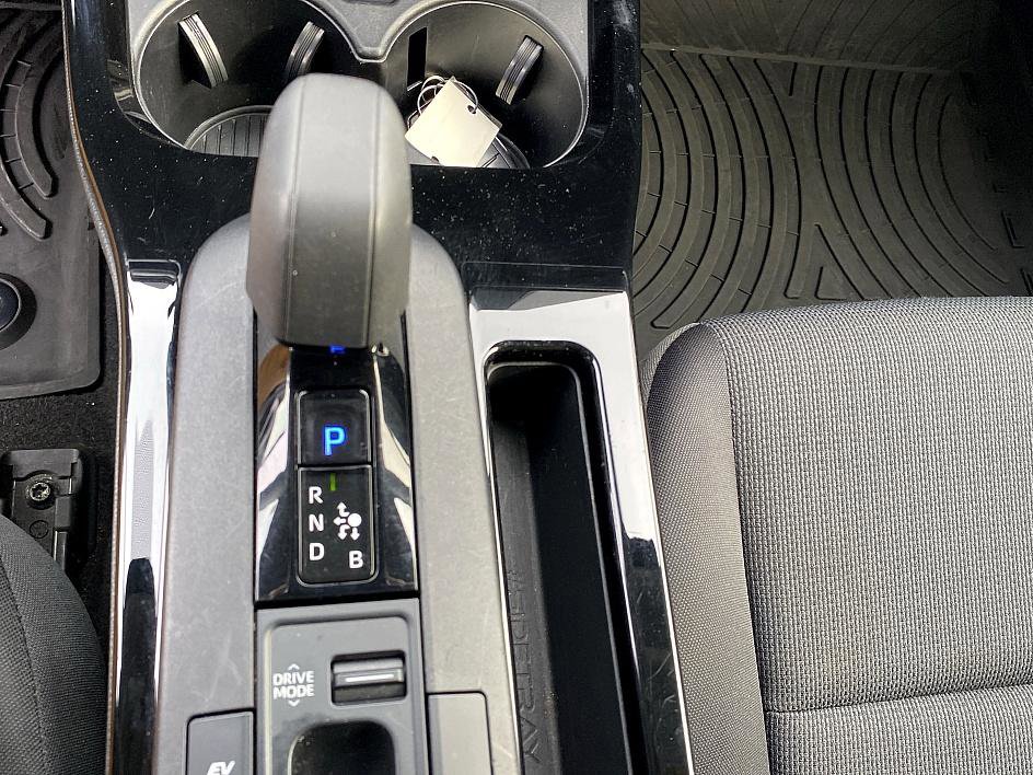 Used 2023 Toyota Prius LE image 20