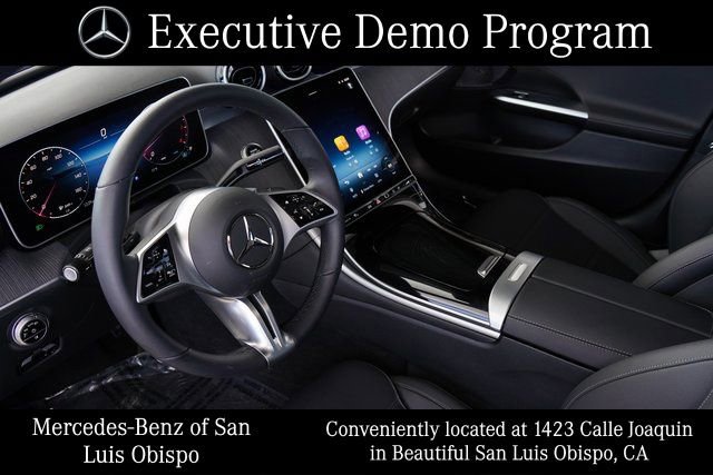 Used 2025 Mercedes-Benz C 300 Sedan image 2