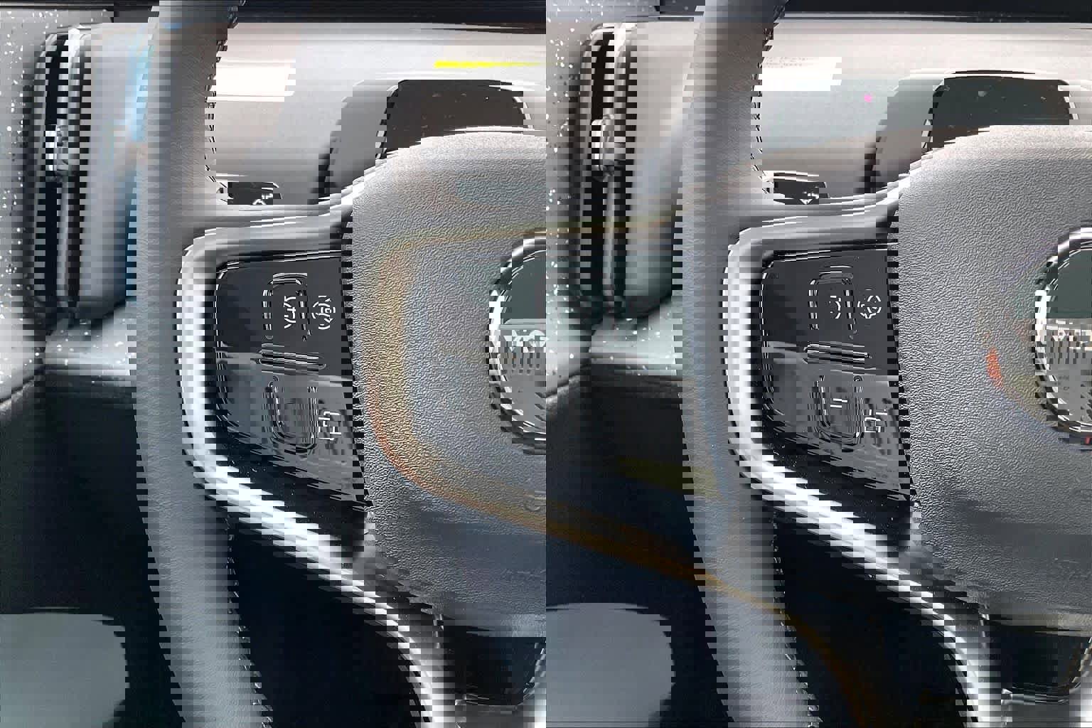 New 2026 Volvo EX30 Ultra image 17