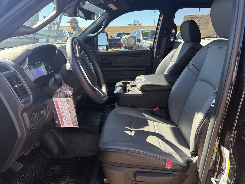 New 2026 RAM 3500 Tradesman AWD/4WD image 24