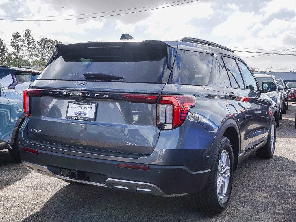 New 2026 Ford Explorer Active w/ Active Comfort Package RWD image 6