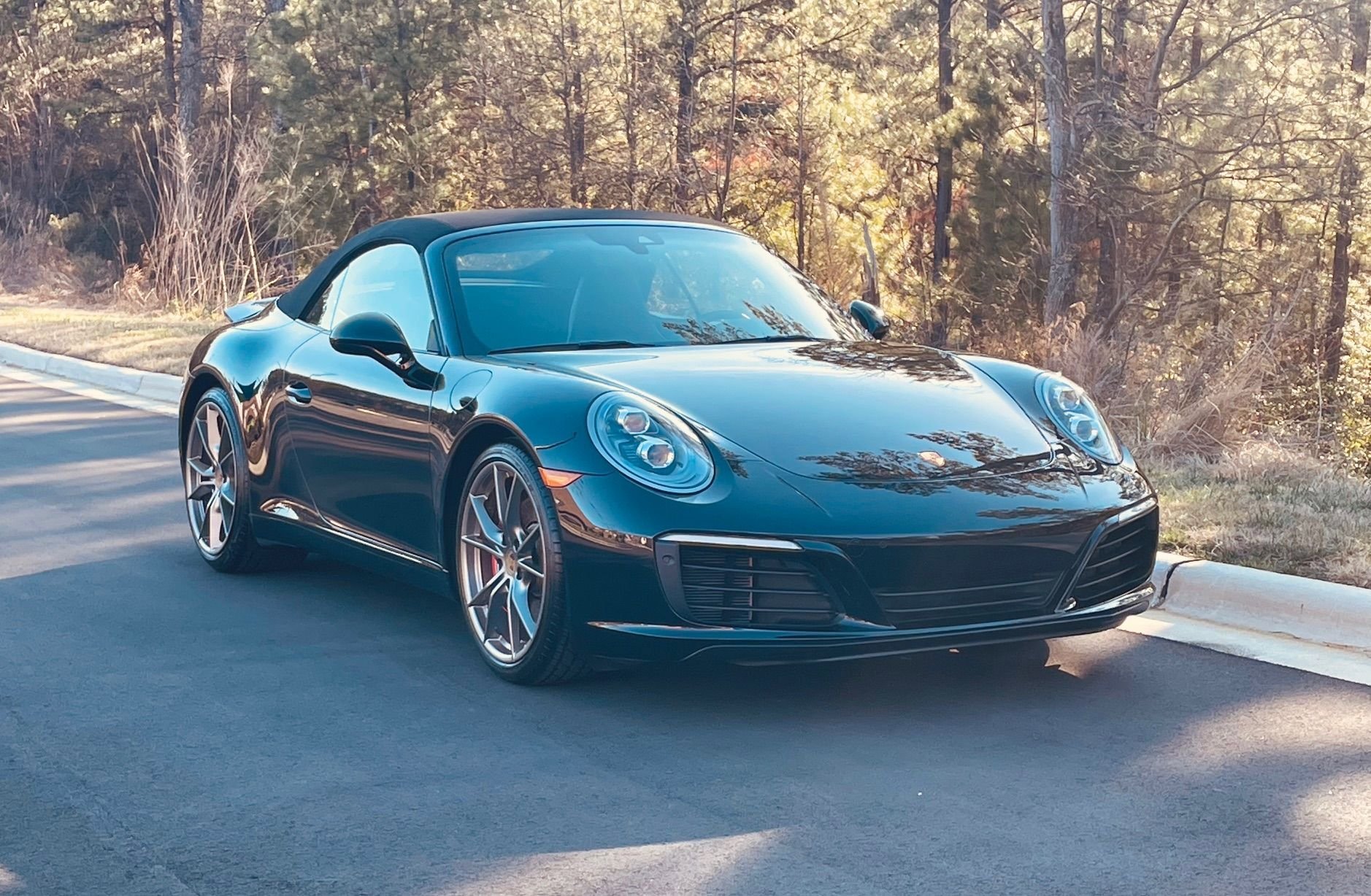 Used 2019 Porsche 911 Carrera S image 23