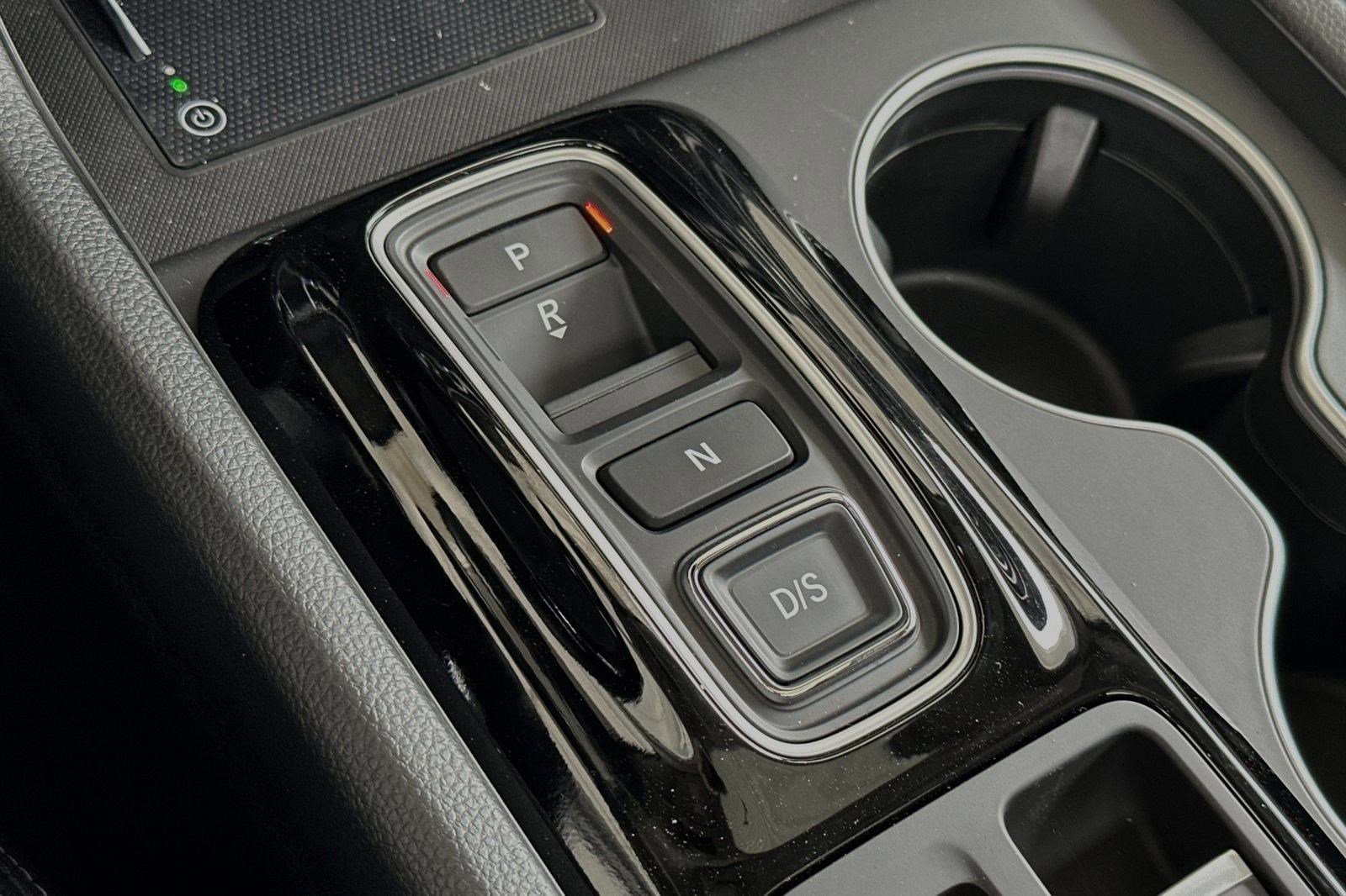 New 2025 Honda Pilot Touring image 17