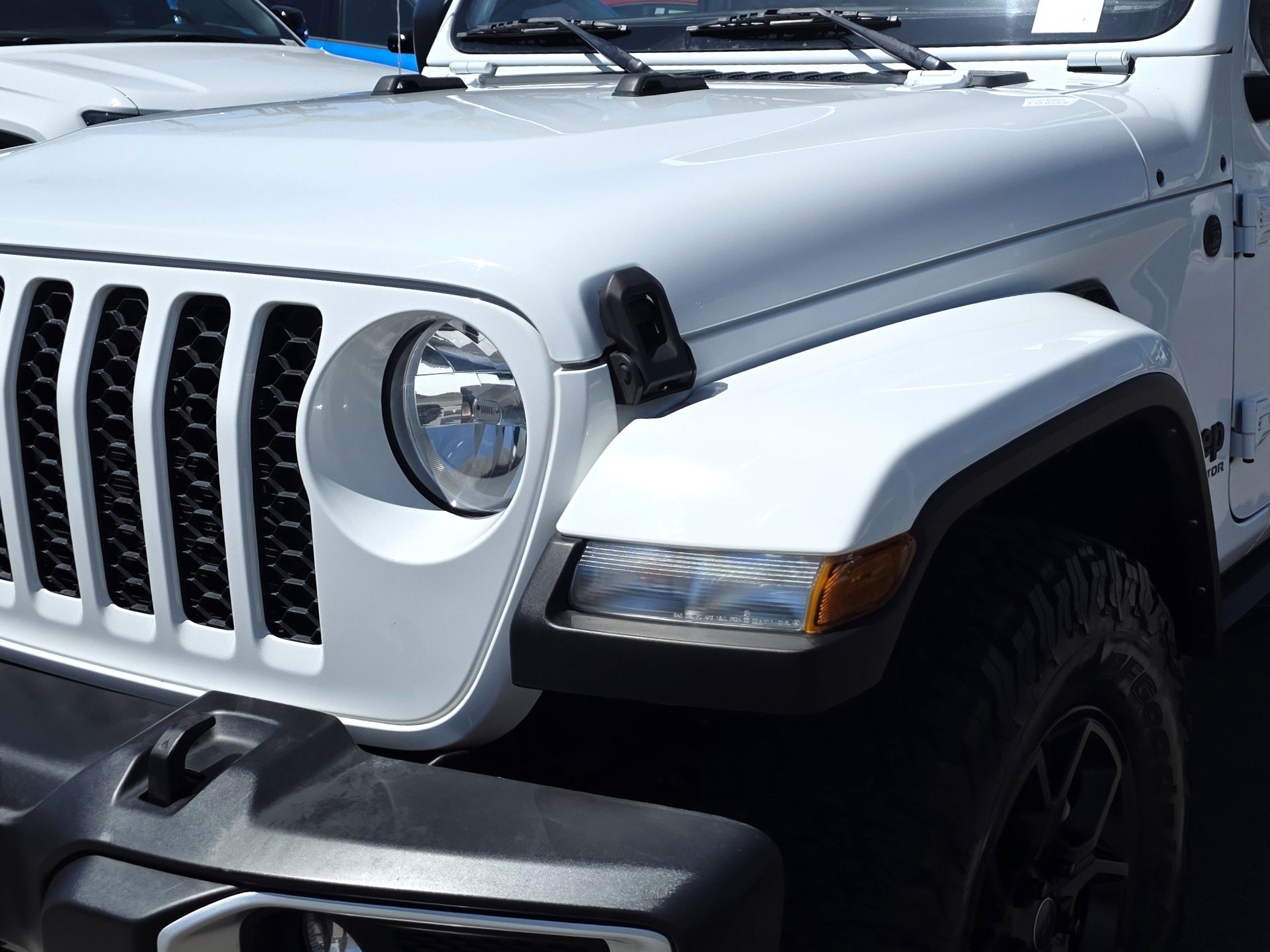 Used 2022 Jeep Gladiator Sport AWD/4WD image 8