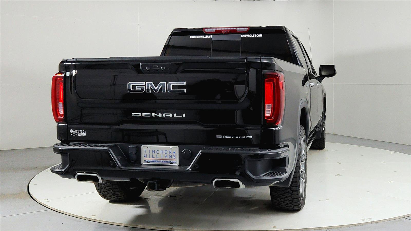 Used 2023 GMC Sierra 1500 Denali Ultimate AWD/4WD image 3