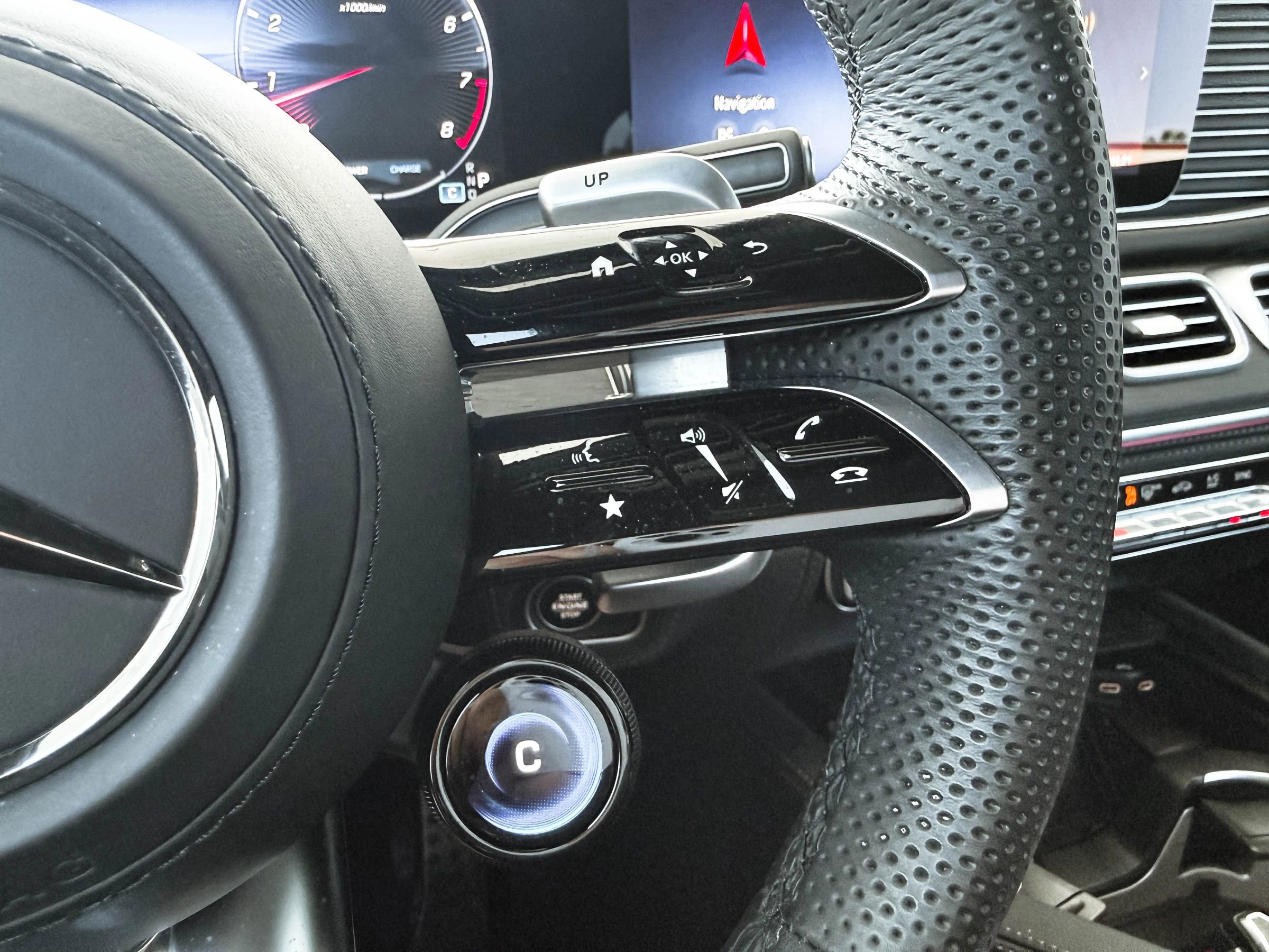 Used 2024 Mercedes-Benz GLS 63 AMG 4MATIC image 22