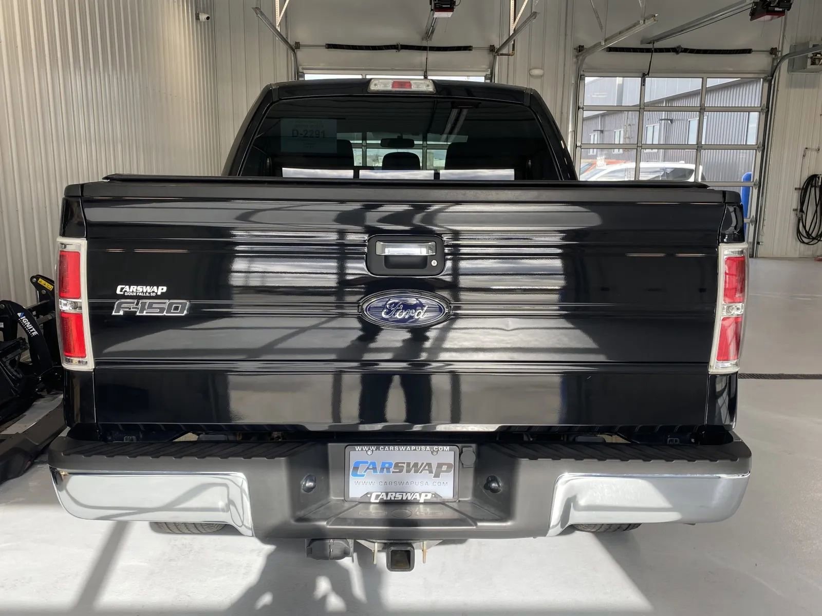 Used 2014 Ford F150 XLT w/ XLT Chrome Package AWD/4WD image 4