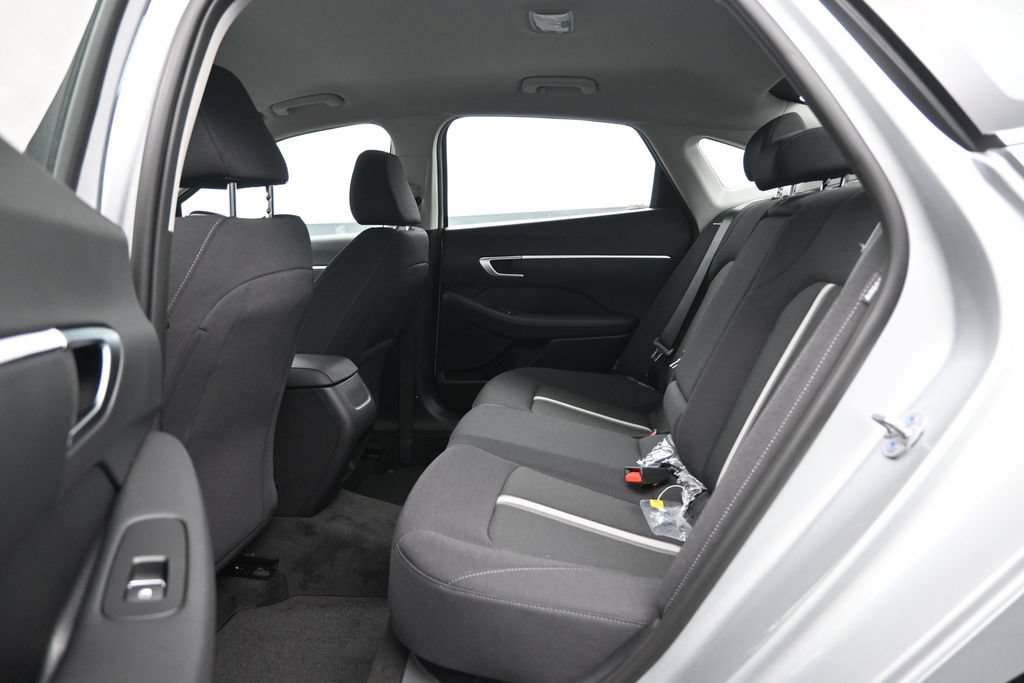 New 2026 Hyundai Sonata SEL FWD image 25