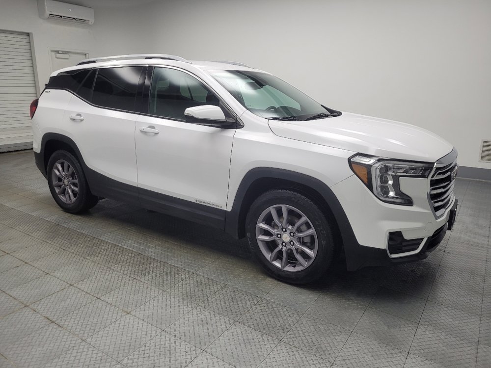 Used 2023 GMC Terrain SLT image 11