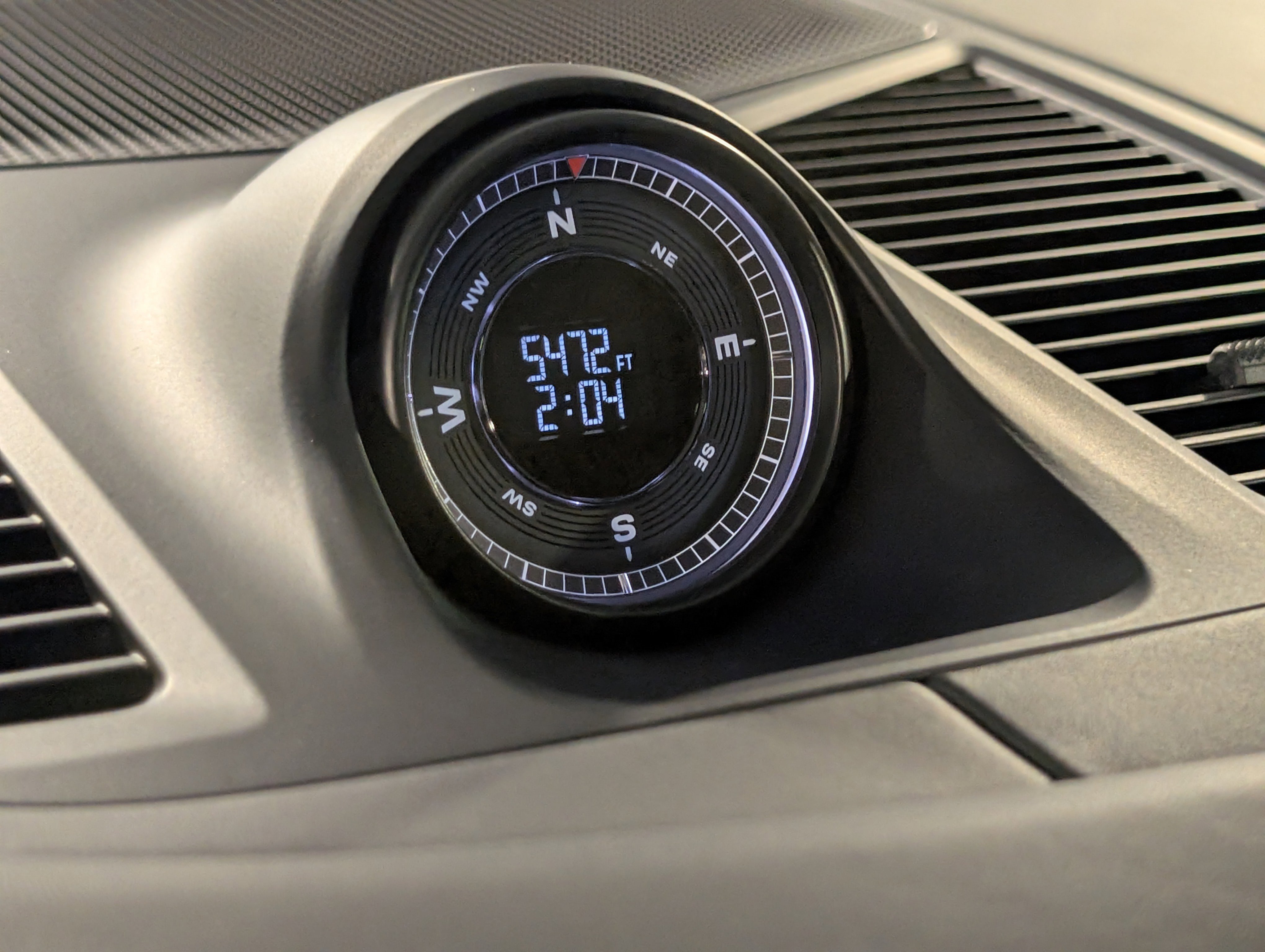 Certified 2025 Porsche Cayenne S image 33