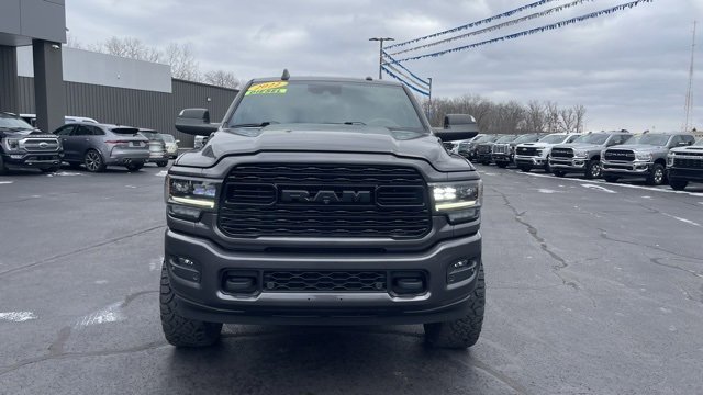 Used 2022 RAM 3500 Limited image 9