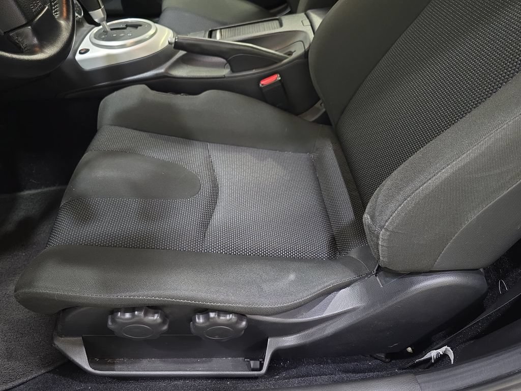 Used 2008 Nissan 350Z Enthusiast RWD image 28
