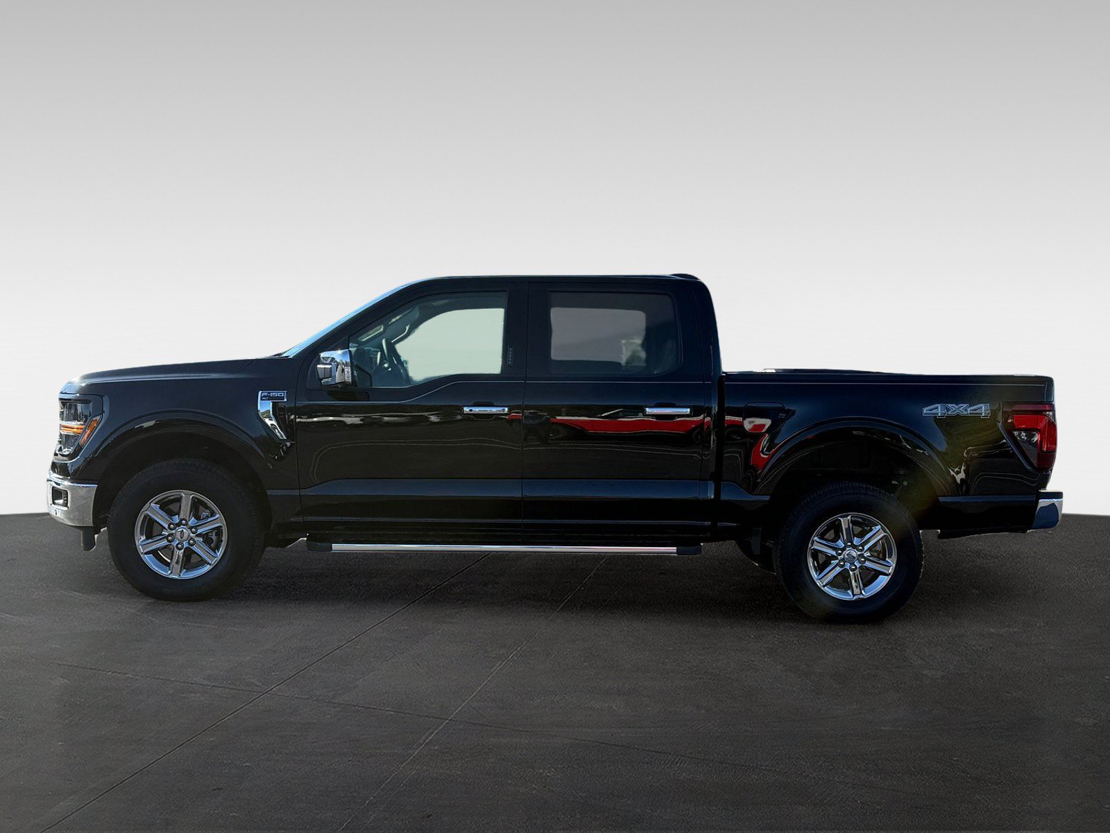 Used 2024 Ford F150 XLT w/ Equipment Group 302A MID AWD/4WD image 8