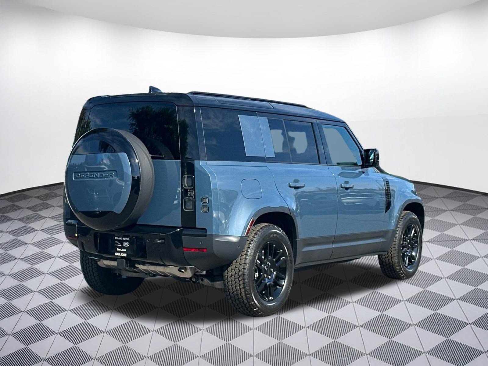 New 2026 Land Rover Defender 110 S AWD/4WD image 8