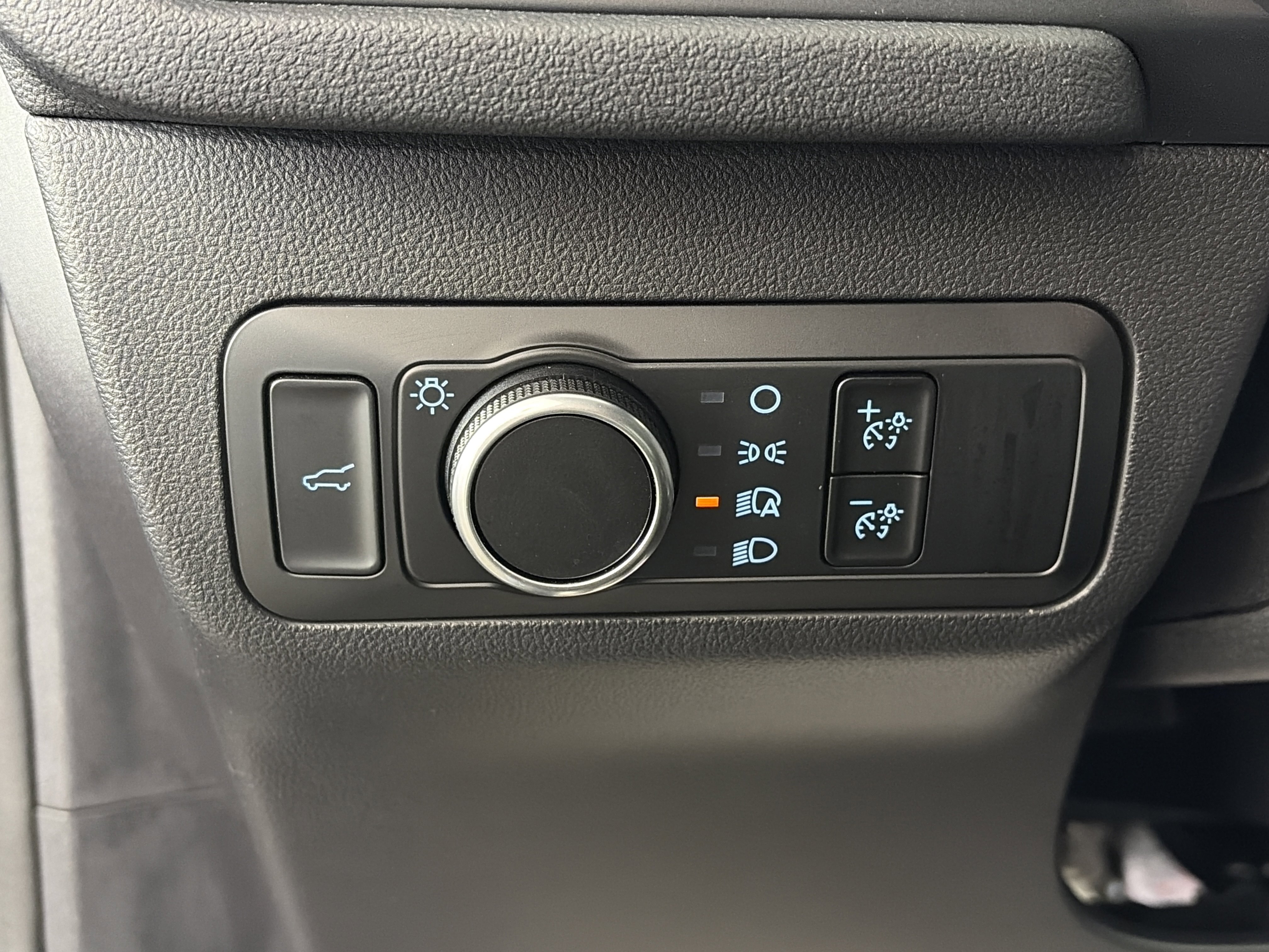 Used 2025 Ford Escape ST-Line w/ Tech Pack #1 image 32