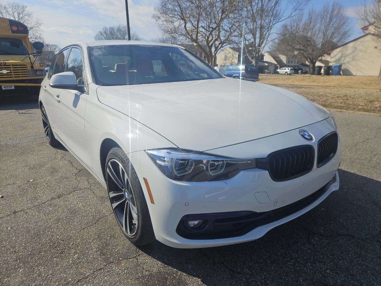 Used 2018 BMW 330i Sedan image 8