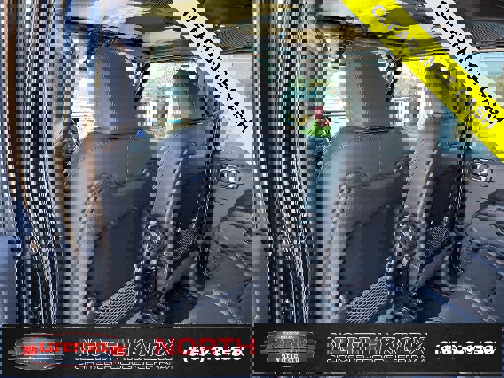 New 2025 Jeep Gladiator Rubicon image 14