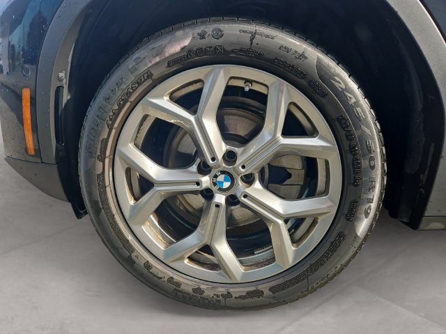 Used 2024 BMW X3 xDrive30i w/ Convenience Package AWD/4WD image 14