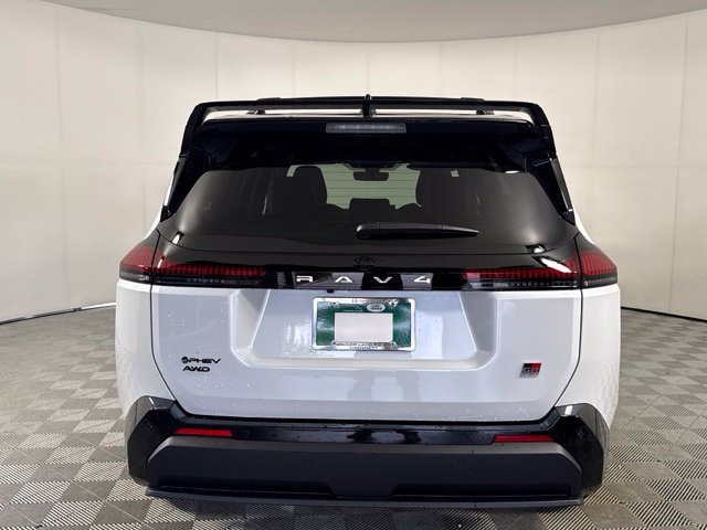 Used 2026 Toyota RAV4 AWD Plug-in Hybrid image 6