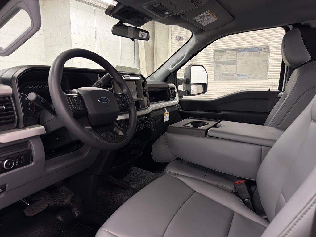 New 2026 Ford F250 XL w/ XL Chrome Package image 6