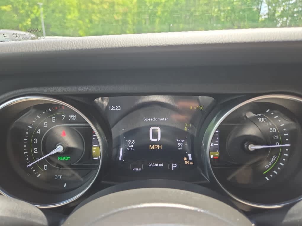 New 2023 Jeep Wrangler Unlimited Sahara w/ Cold Weather Group AWD/4WD image 20