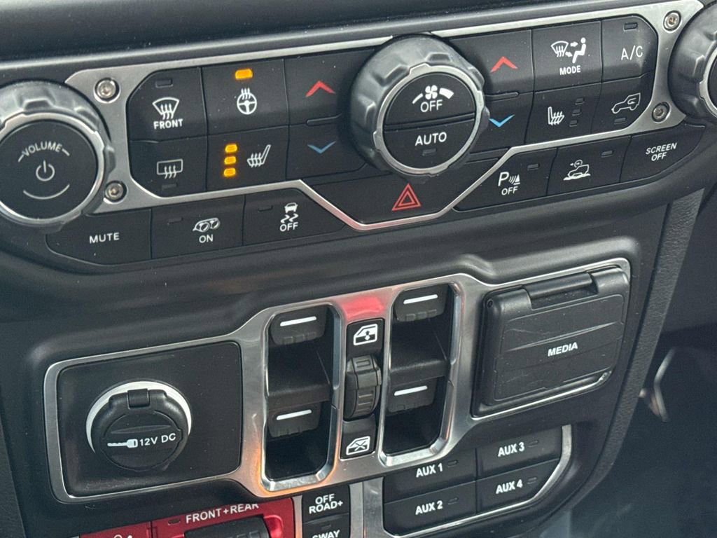 Used 2023 Jeep Wrangler Rubicon 392 w/ Trailer Tow Package image 22