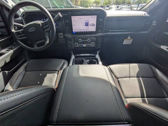 Used 2025 Ford F450 Lariat image 9