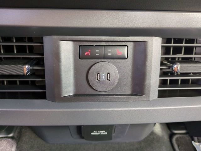 New 2026 Ford F250 Lariat w/ Black Appearance Package image 16
