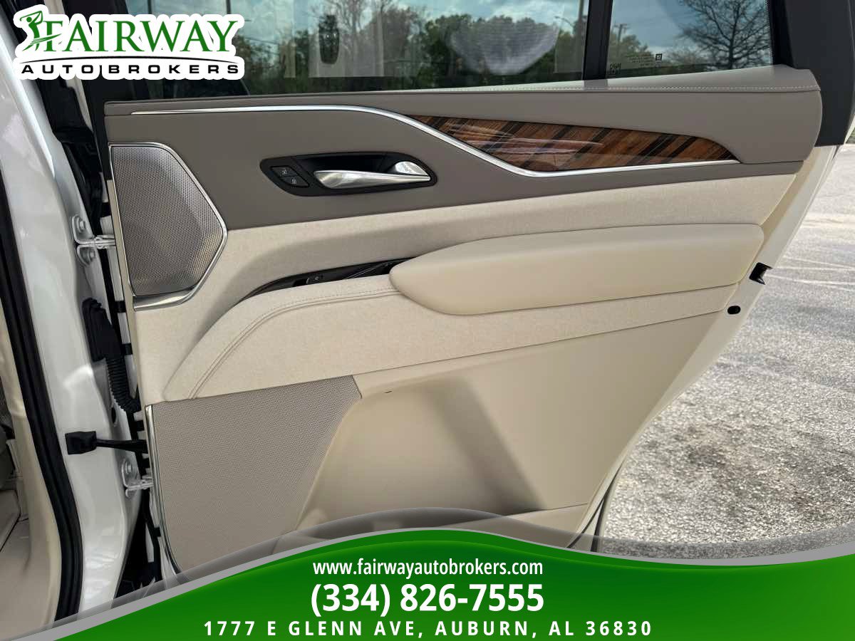 Used 2022 Cadillac Escalade Premium Luxury Platinum image 35