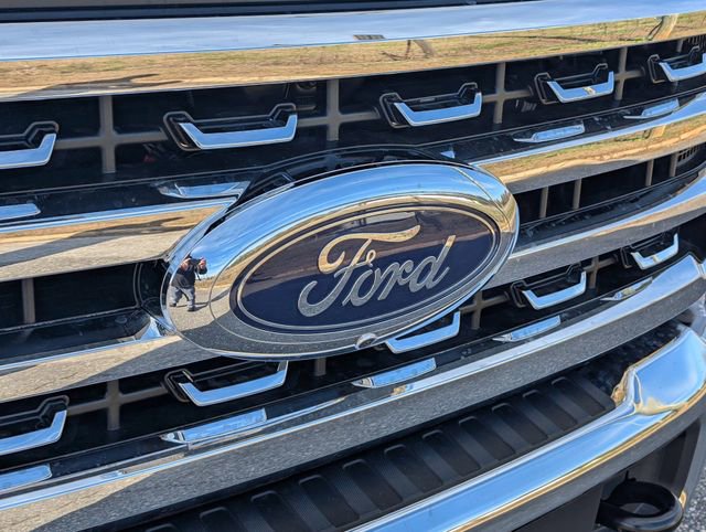 New 2026 Ford F350 Lariat w/ Lariat Ultimate Package image 14