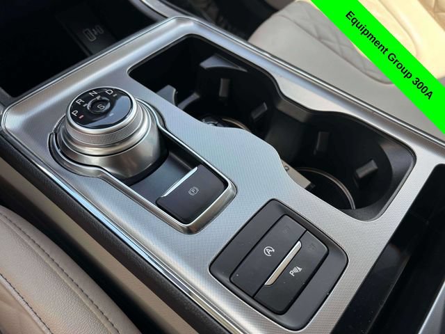 Used 2024 Ford Edge Titanium AWD/4WD image 23