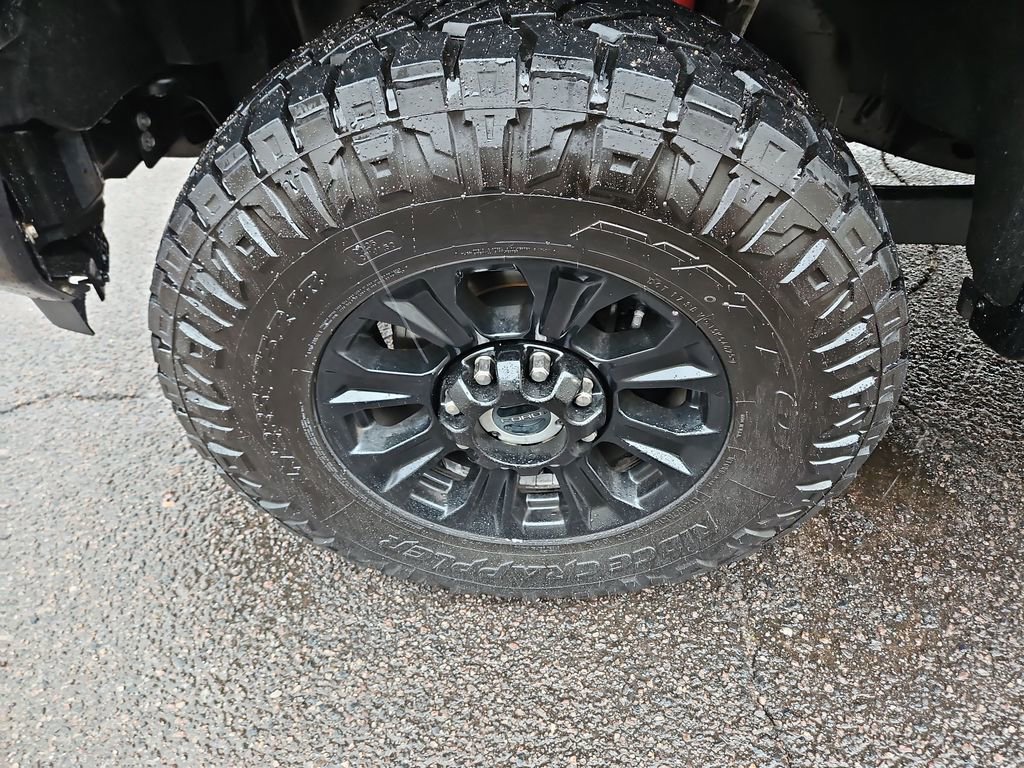 Used 2022 Ford F350 Lariat w/ Tremor Off-Road Package AWD/4WD image 26