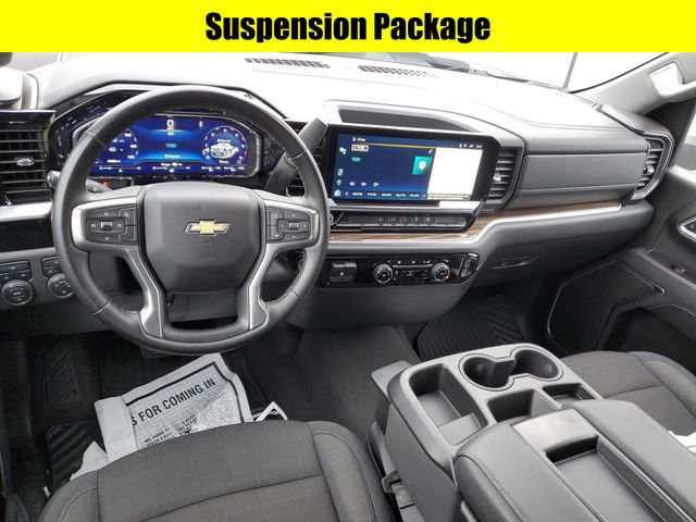 Used 2024 Chevrolet Silverado 2500 LT AWD/4WD image 9