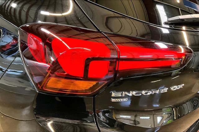 Used 2023 Buick Encore GX Select w/ Sport Touring Package image 23