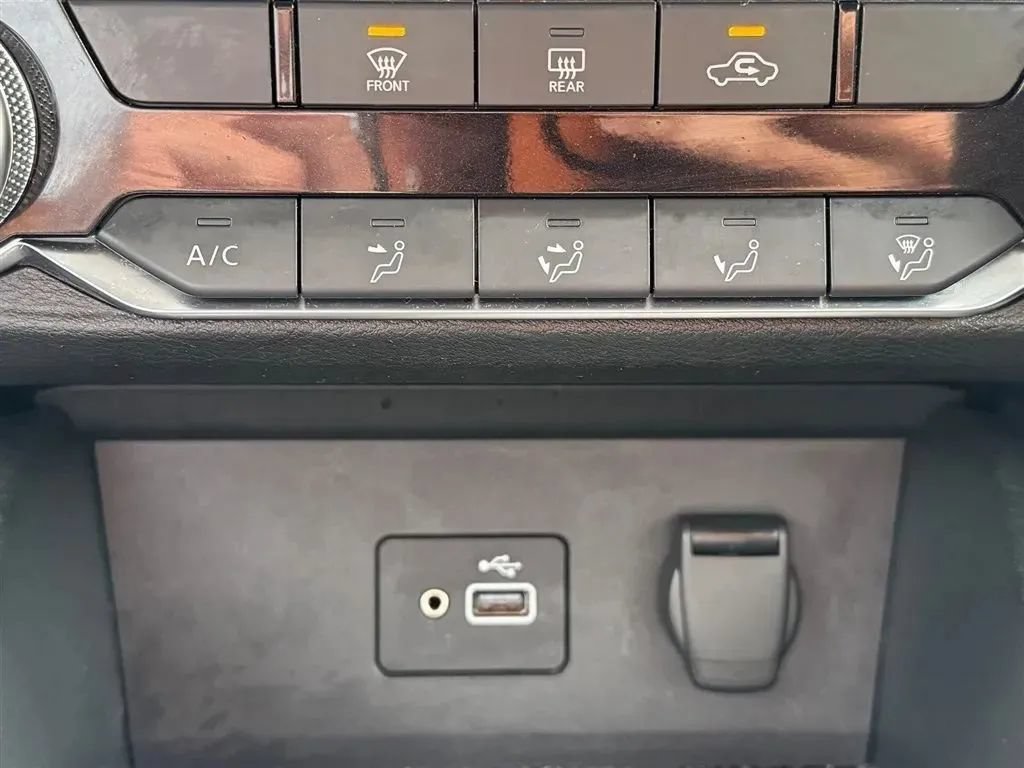 Used 2023 Nissan Sentra S FWD image 18