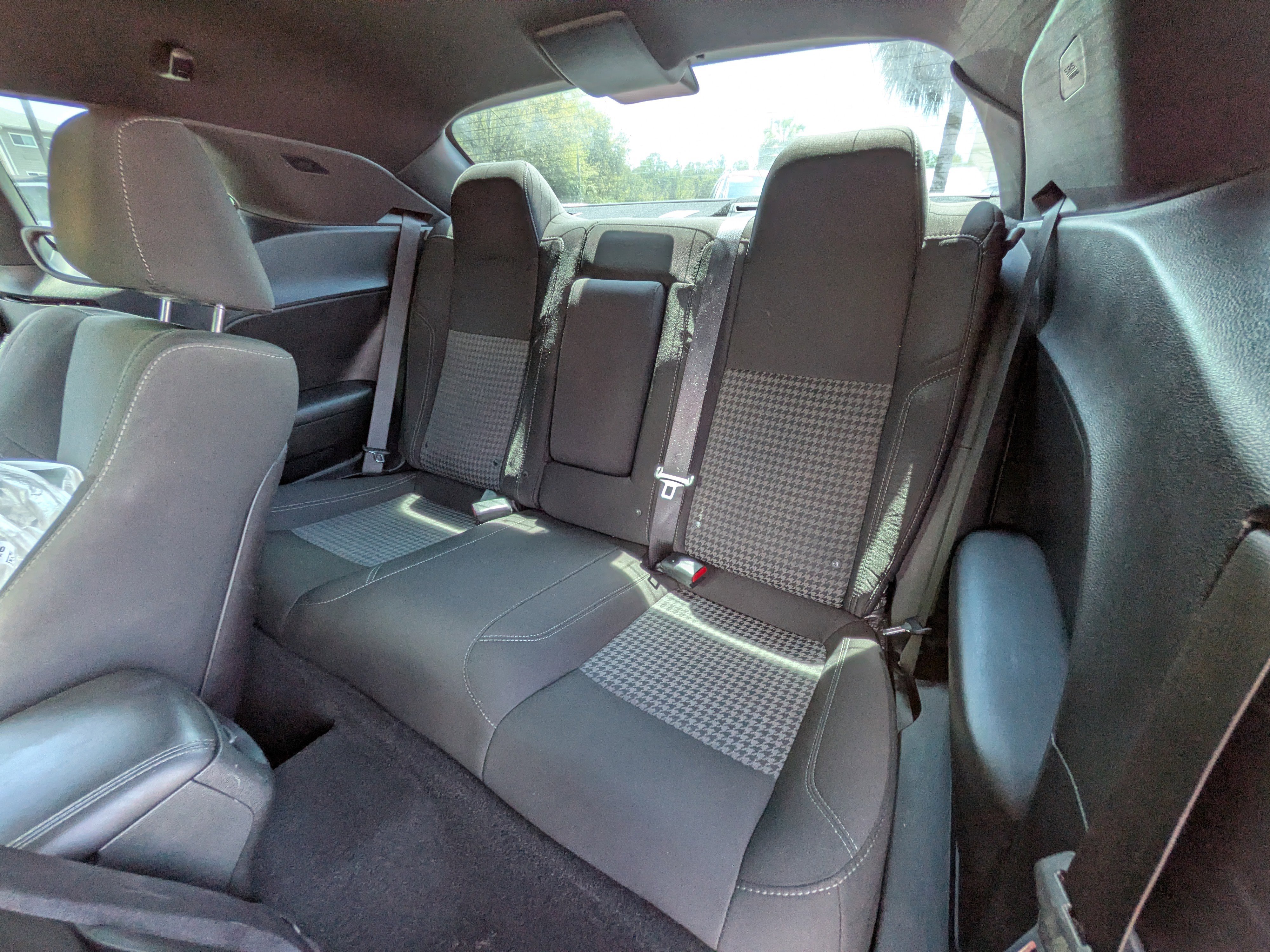 Used 2019 Dodge Challenger SXT image 14