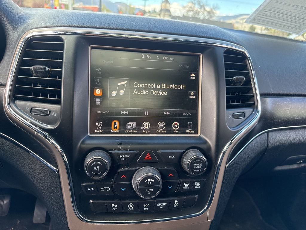 Used 2017 Jeep Grand Cherokee Limited w/ Luxury Group II image 20