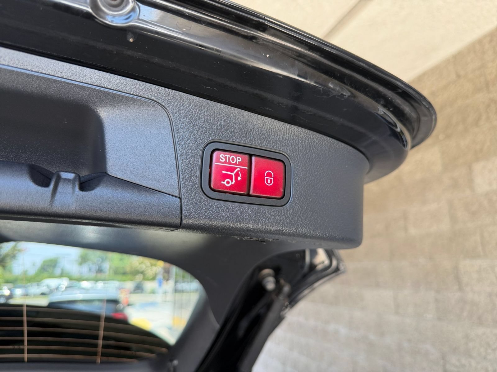 Used 2025 Mercedes-Benz GLA 250 image 23