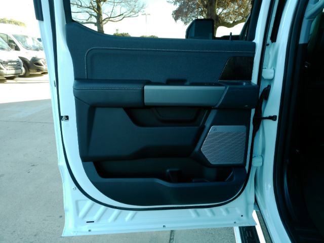 Used 2026 Ford F250 Lariat image 18