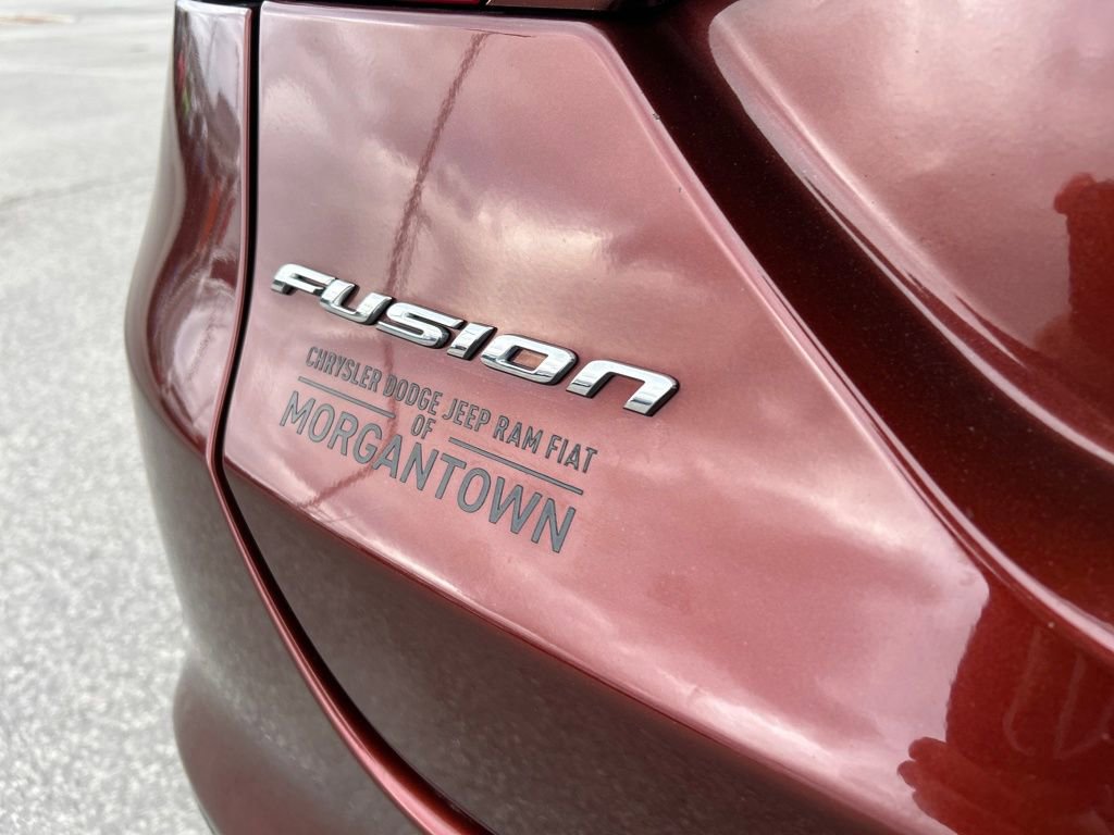 Used 2016 Ford Fusion SE w/ Equipment Group 202A image 18