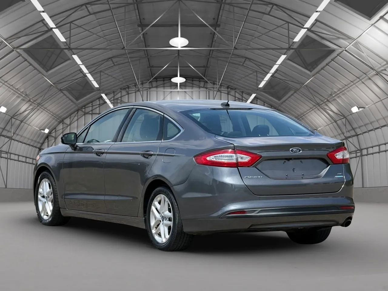 Used 2013 Ford Fusion SE FWD image 10