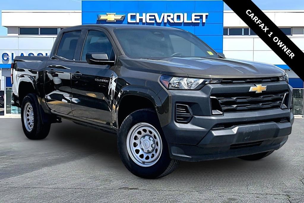 Used 2024 Chevrolet Colorado W/T